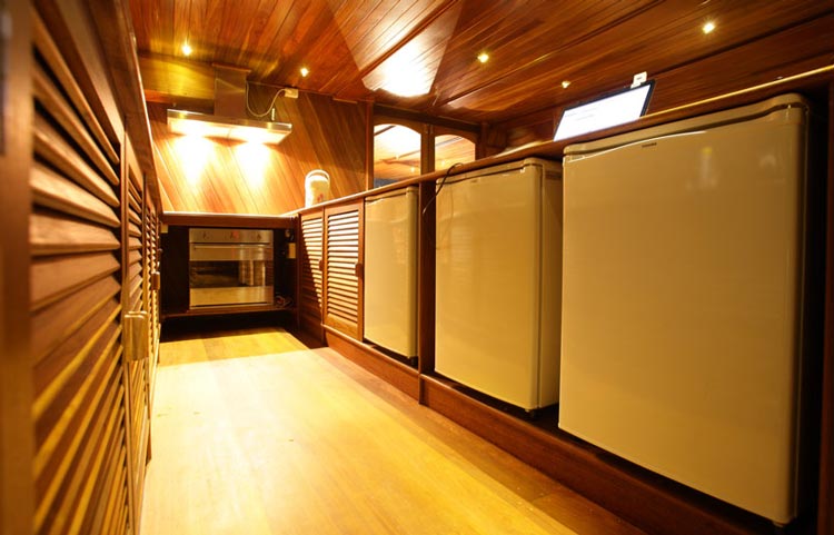 SY Diva Andaman Storage