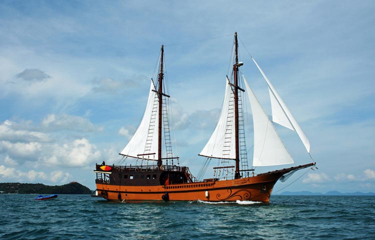 SY Diva Andaman
