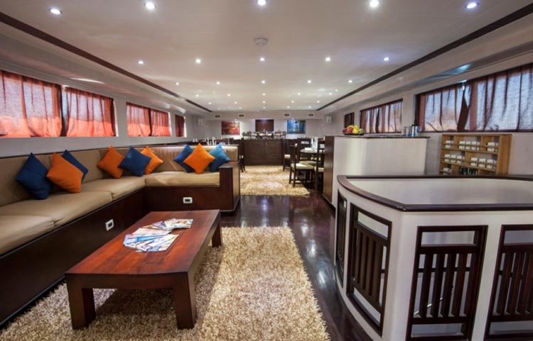Samira Lounge