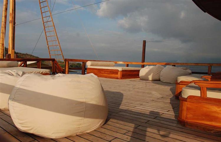 Damai II Lounge Deck