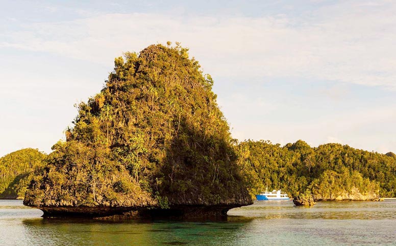 Raja Ampat Aggressor