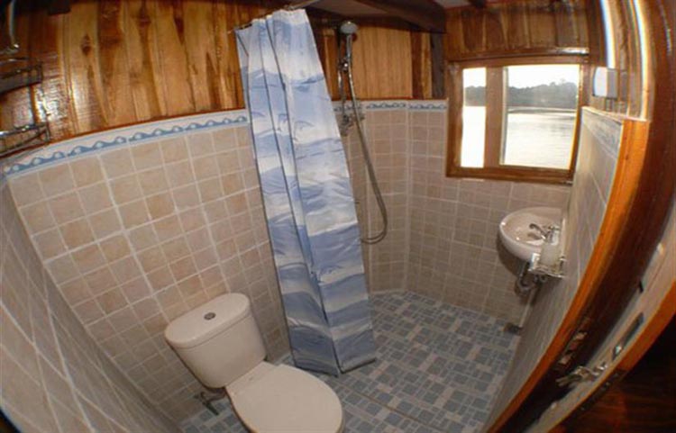 Sunshine Bathroom