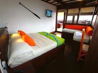 Waow Double Cabin