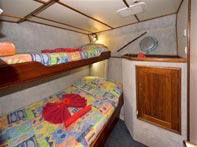 FeBrina Twin Cabin